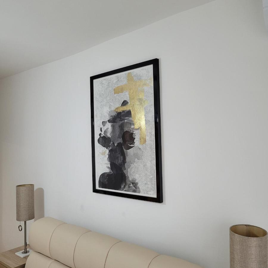 Apartament Lux - Dorobantilor Leilighet Cluj-Napoca Eksteriør bilde